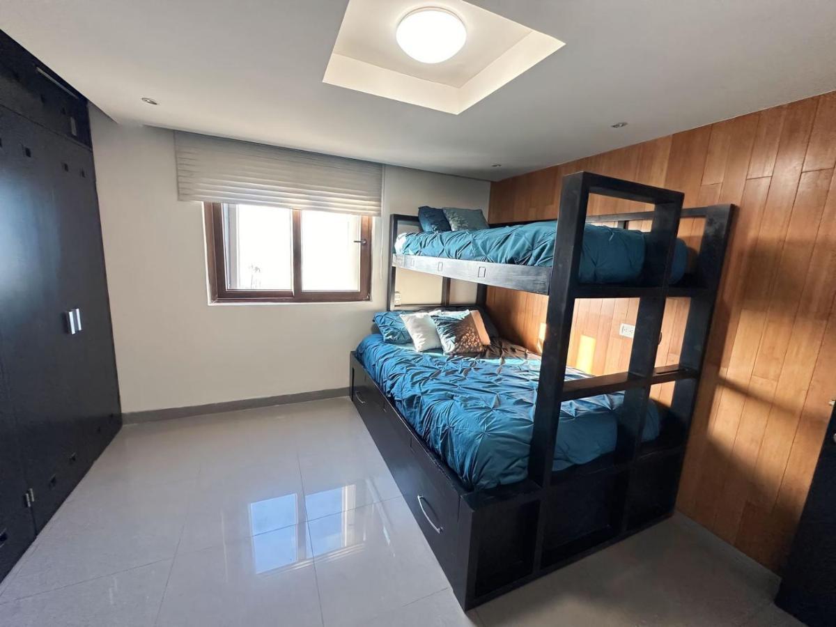 Amazing Beachfront Apartment Cancún Exterior foto