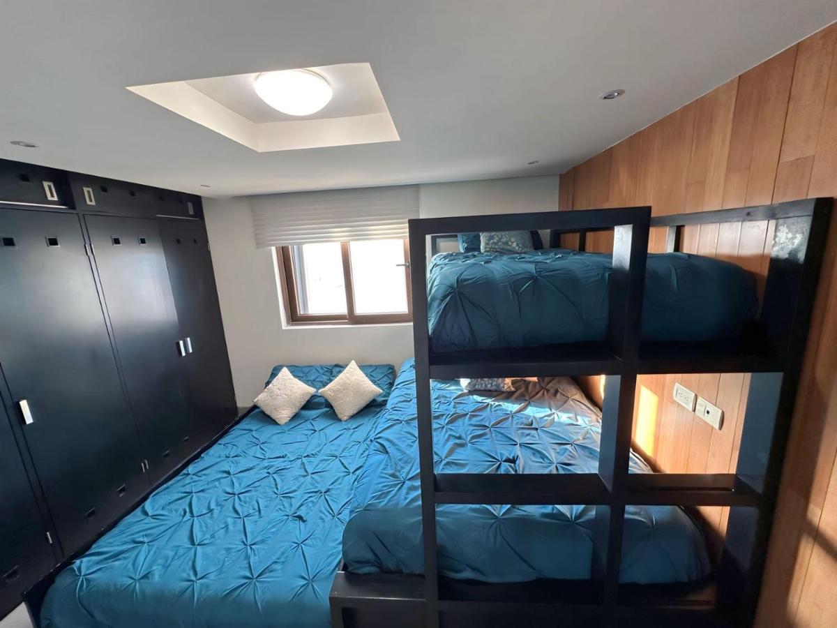Amazing Beachfront Apartment Cancún Exterior foto